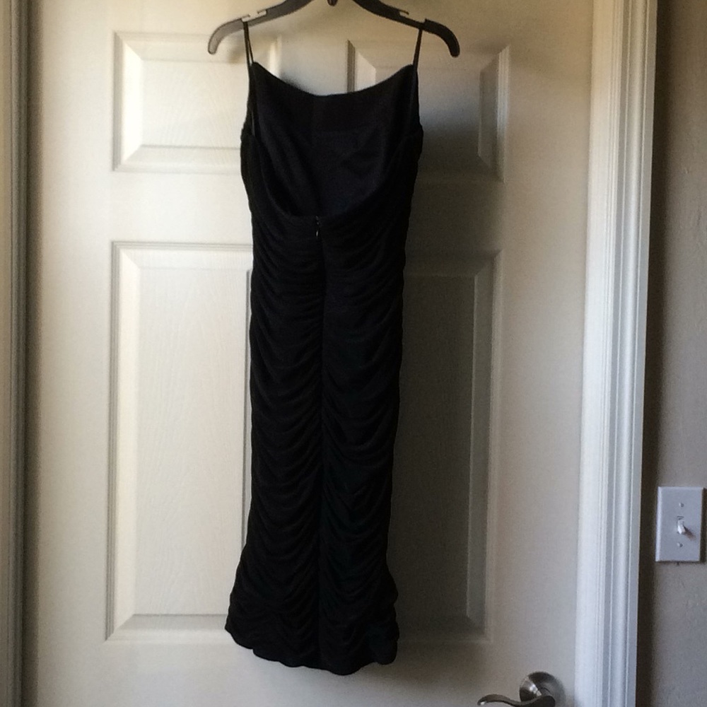 Perfect Little Black Dress - Picture 4 of 4
